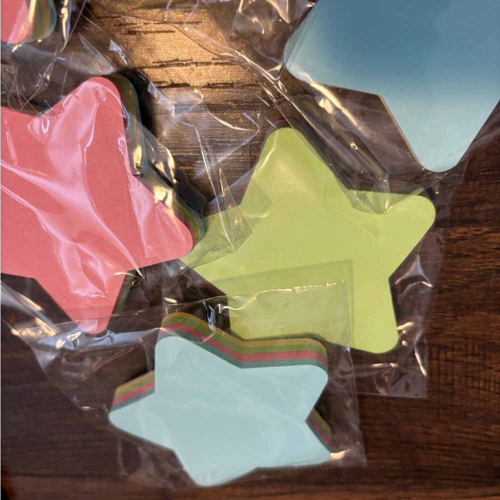 Star-Shaped Sticky Notes Set - Picture 4 of 4